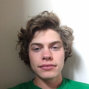 Meet your Posher, Zachary